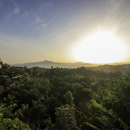 Cielo Residence Kandy Eksteriør billede